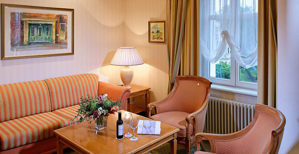 Hotel Am Jaegertor Potsdam Exterior photo